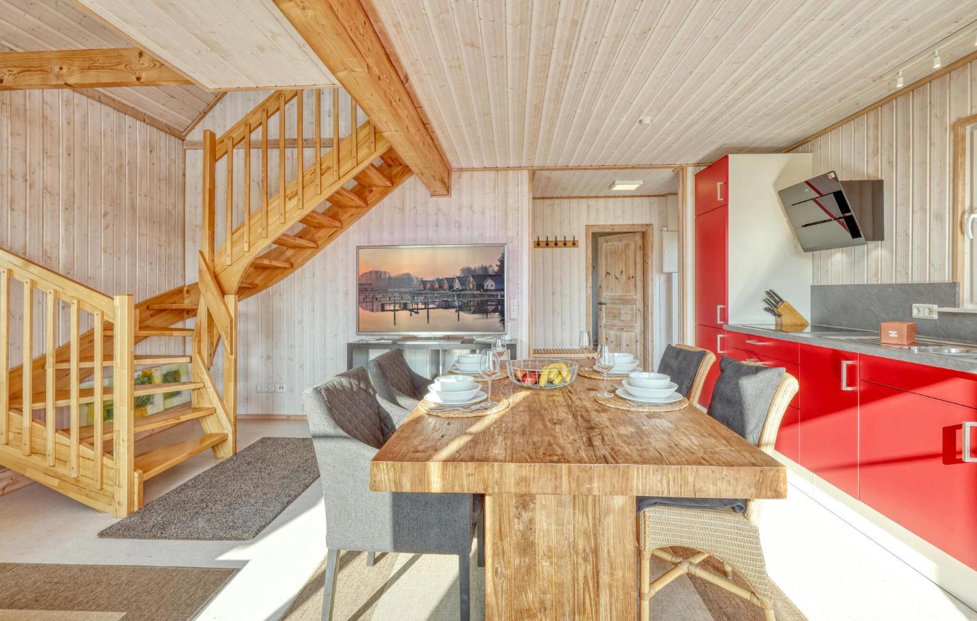 2 Bedroom Stunning Home In Zerpenschleuse Exterior photo